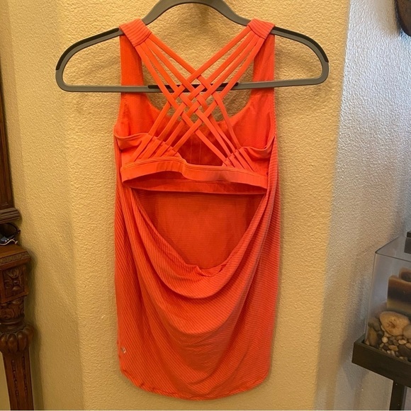 LULULEMON Women Orange Criss Cross Open Back Athletic Tank Top Size 4 - Picture 3 of 6